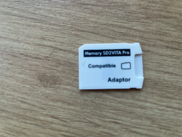 SD2Vita pro adapteris micro sd kortelei (naujas)