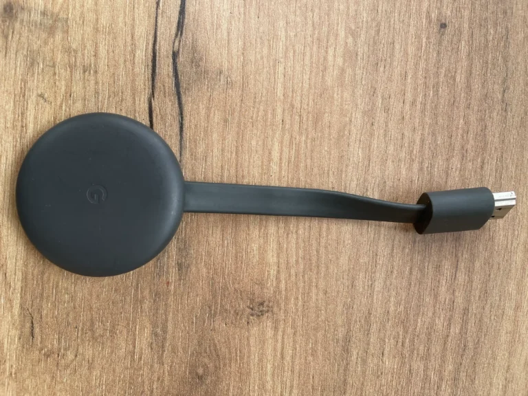 „Google Chromecast“ Priedėlis (Mažai Naudotas)