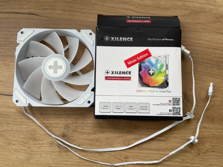Naujas „Chieftec“ 120 mm LED Aušintuvas