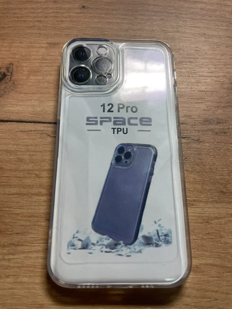 iPhone 12 / 12 Pro silikoninis permatomas dėklas  (naujas)